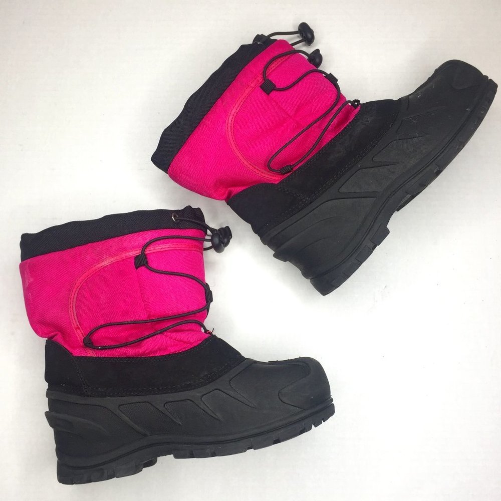 Itasca little girl's size 3 pink/black snow boots.